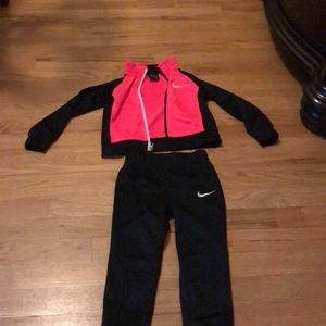 3t toddler girl Nike suit